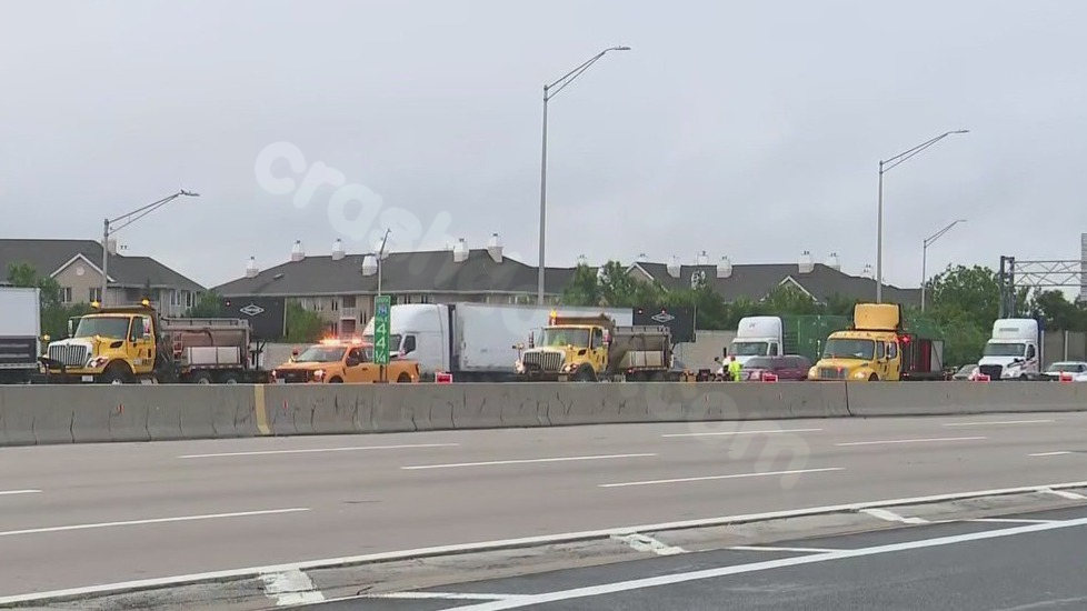 Deadly head-on collision on I-294 causes northbound traffic delay