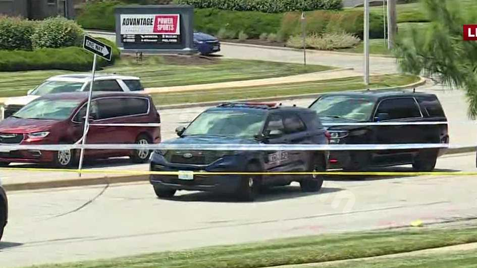 Fatal pedestrian accident at Northwest Barry Road, North Boardwalk Avenue