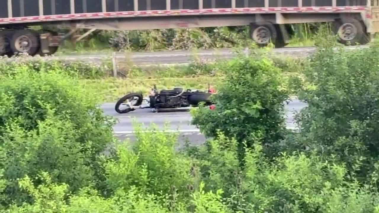 Deadly collision in Waukesha County; 1 fatality, emergency teams mobilized
