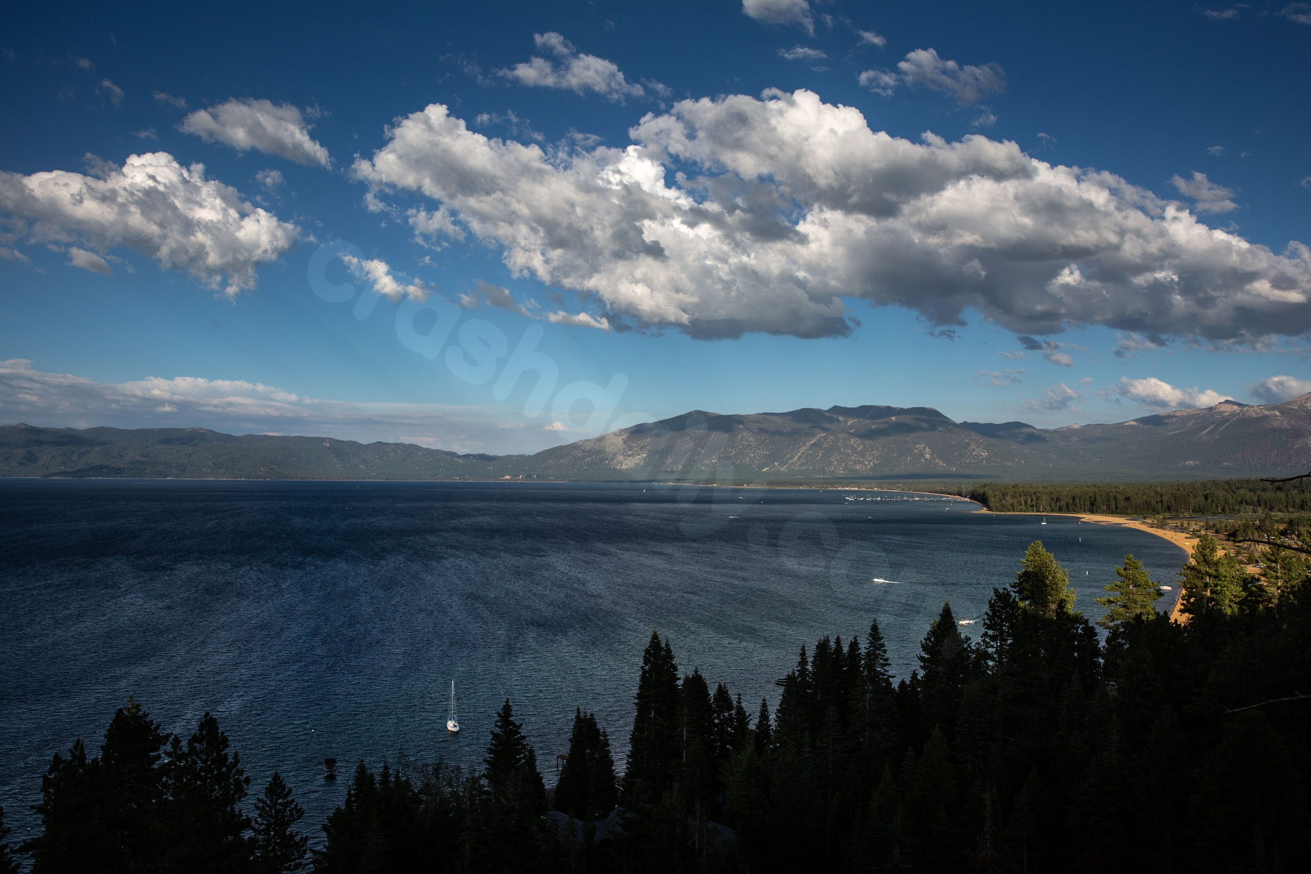 Survivors of deadly Lake Tahoe boat crash were using life jackets, authorities confirm