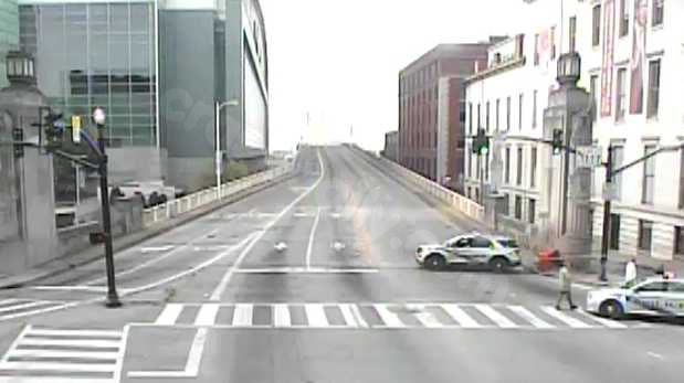 Clark Memorial Bridge Fully Closed After Fatal Motorcycle Crash