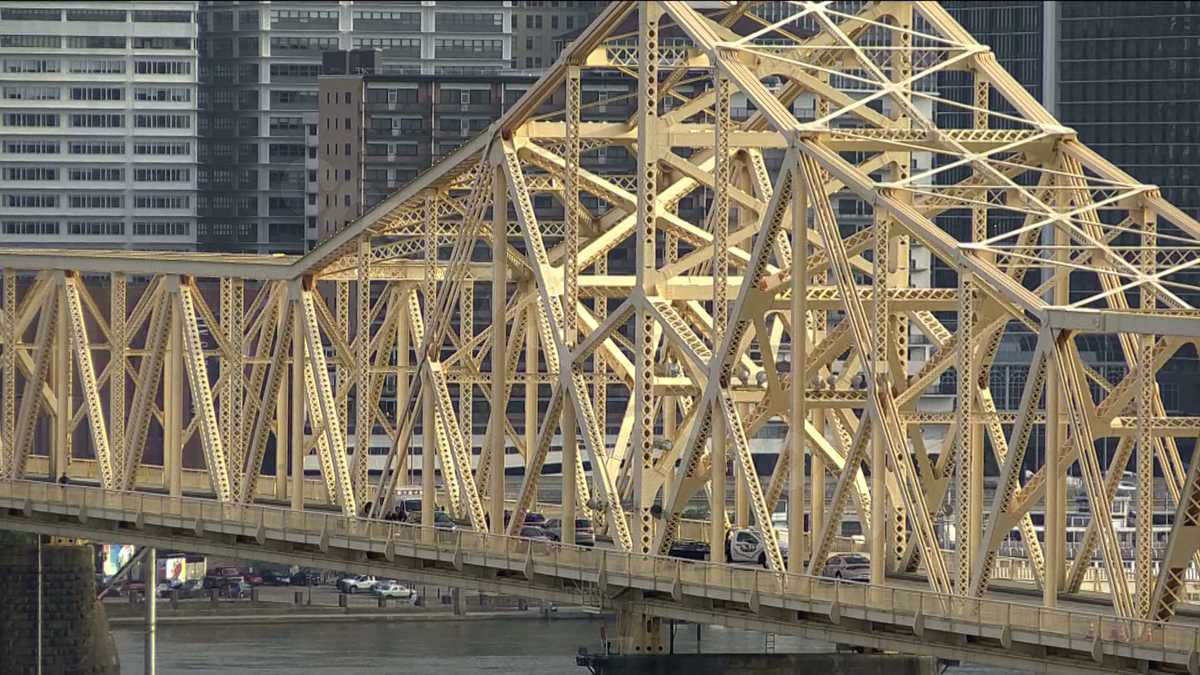 Identification made of motorcyclist involved in deadly crash on Clark Memorial Bridge