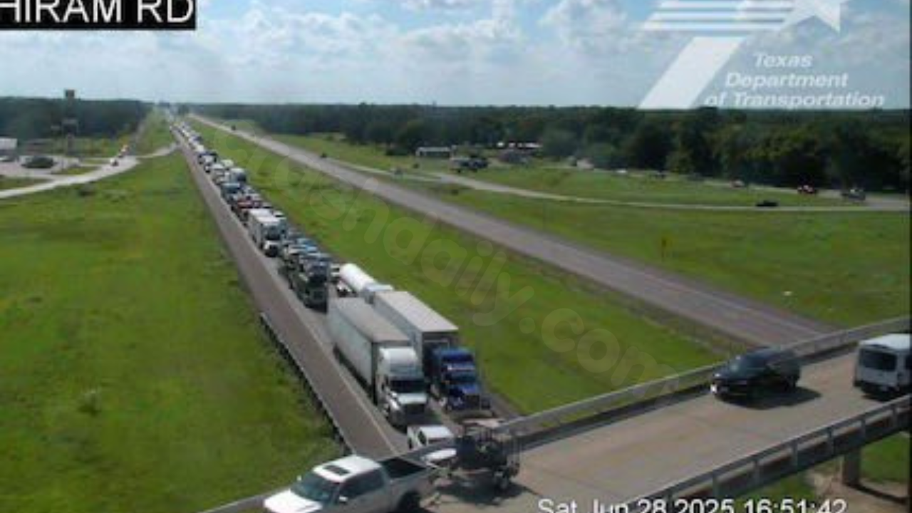 Traffic Jam on I-20 in Terrell, Texas Due to Fatal Multi Vehicle Accident
