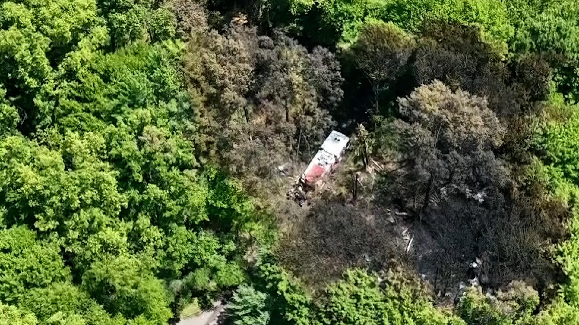 Investigation on Ohio plane crash that resulted in 6 fatalities