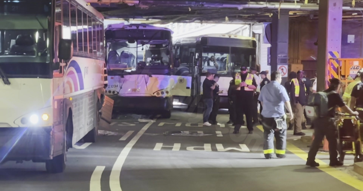 NYC's Port Authority Bus Terminal ramp shut due to collision injuring over a dozen
