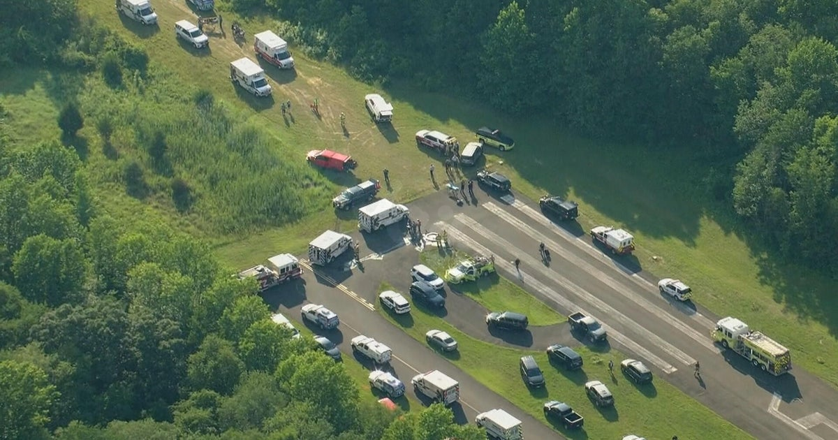 Skydiving plane crash injures 14 at Cross Keys Airport in Williamstown, NJ