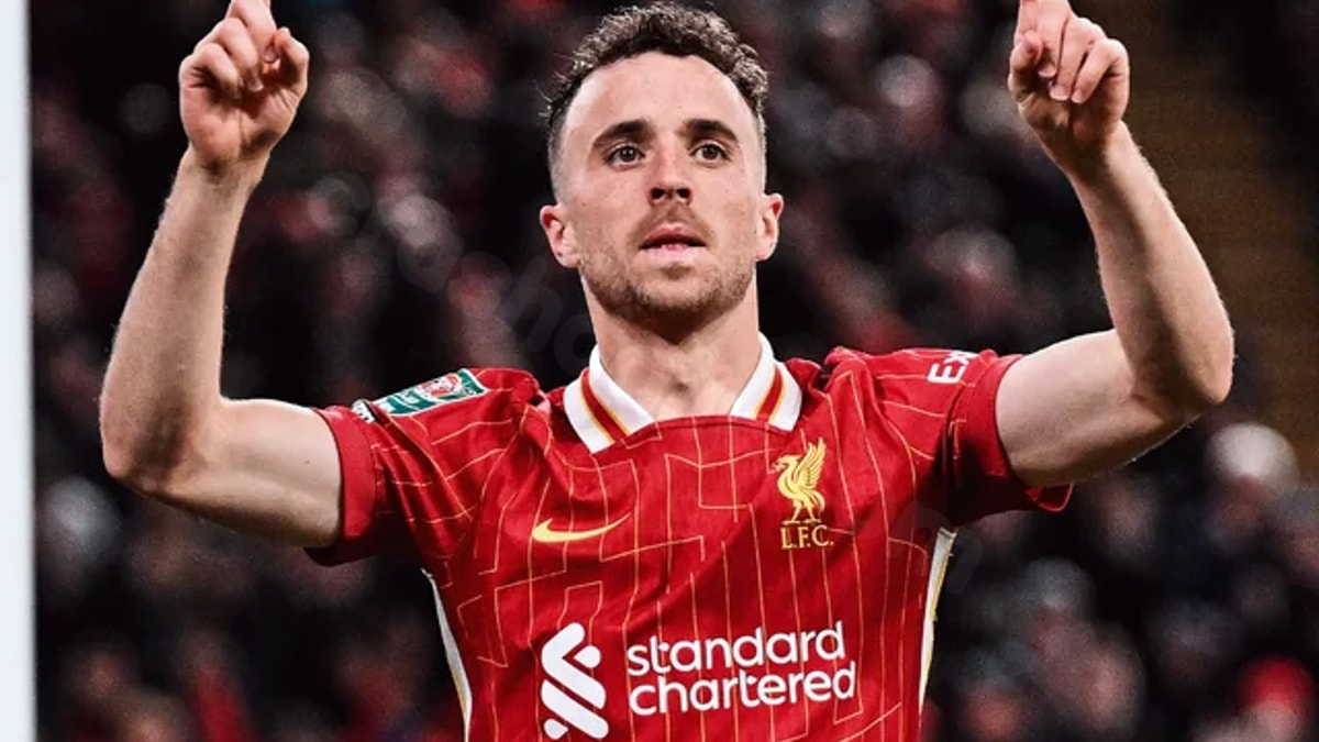 Soccer Star Diogo Jota Dies in Tragic Car Crash