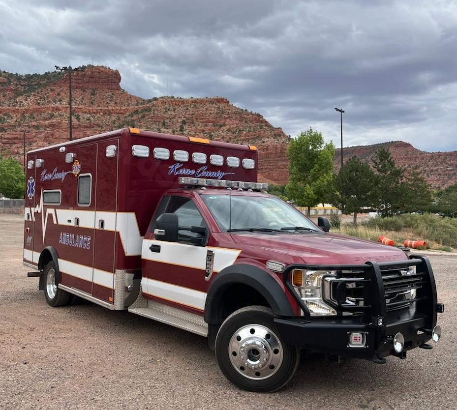 Utah ambulances permitted in northern Arizona moments before major crash