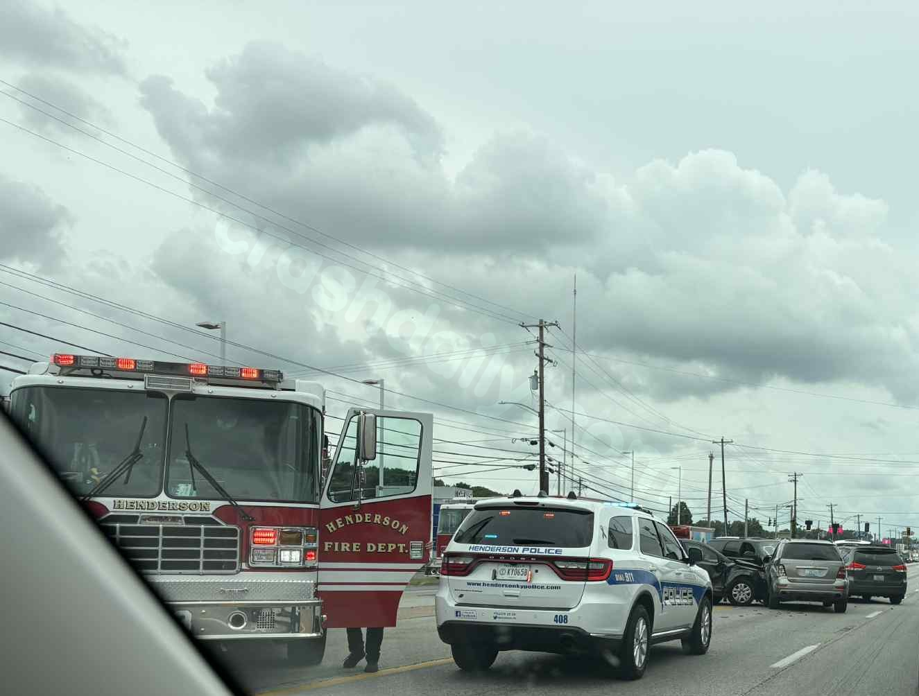 Highway 41 lanes back open post multi-car crash