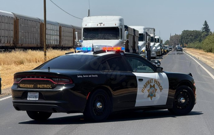 Merced County highway closed due to fatal crash
