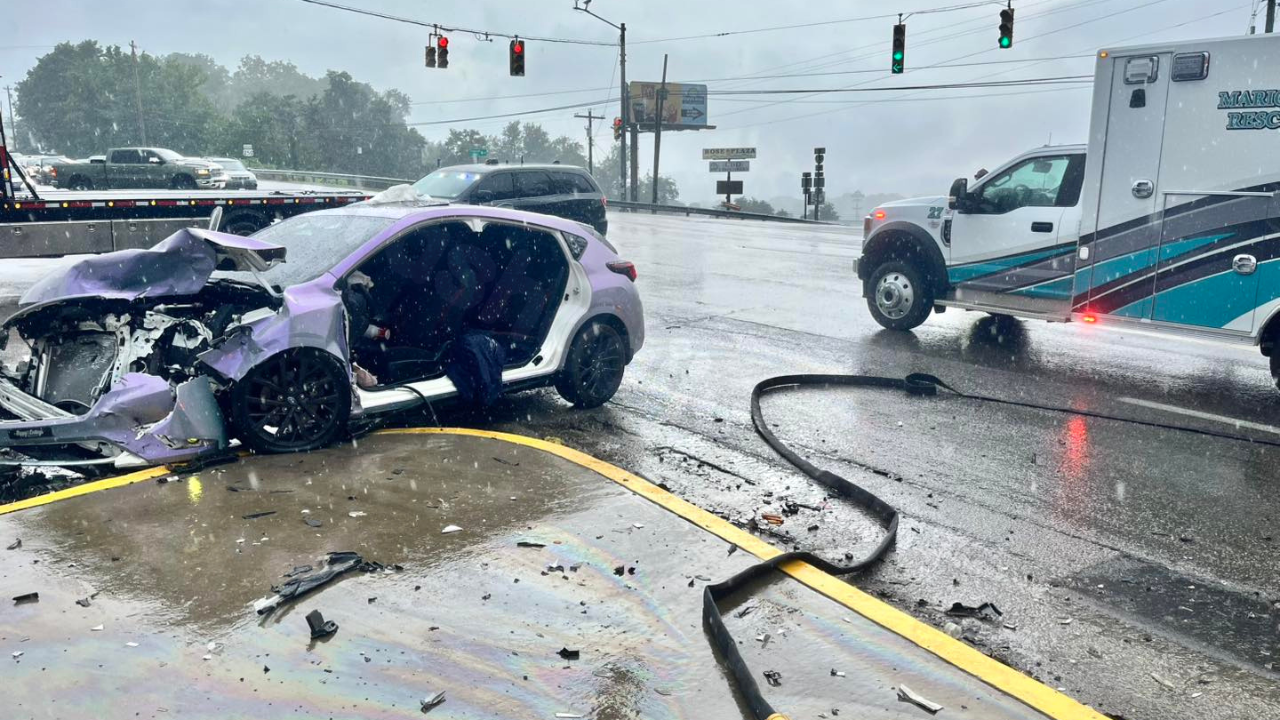 Four individuals hurt in White Hall car accident