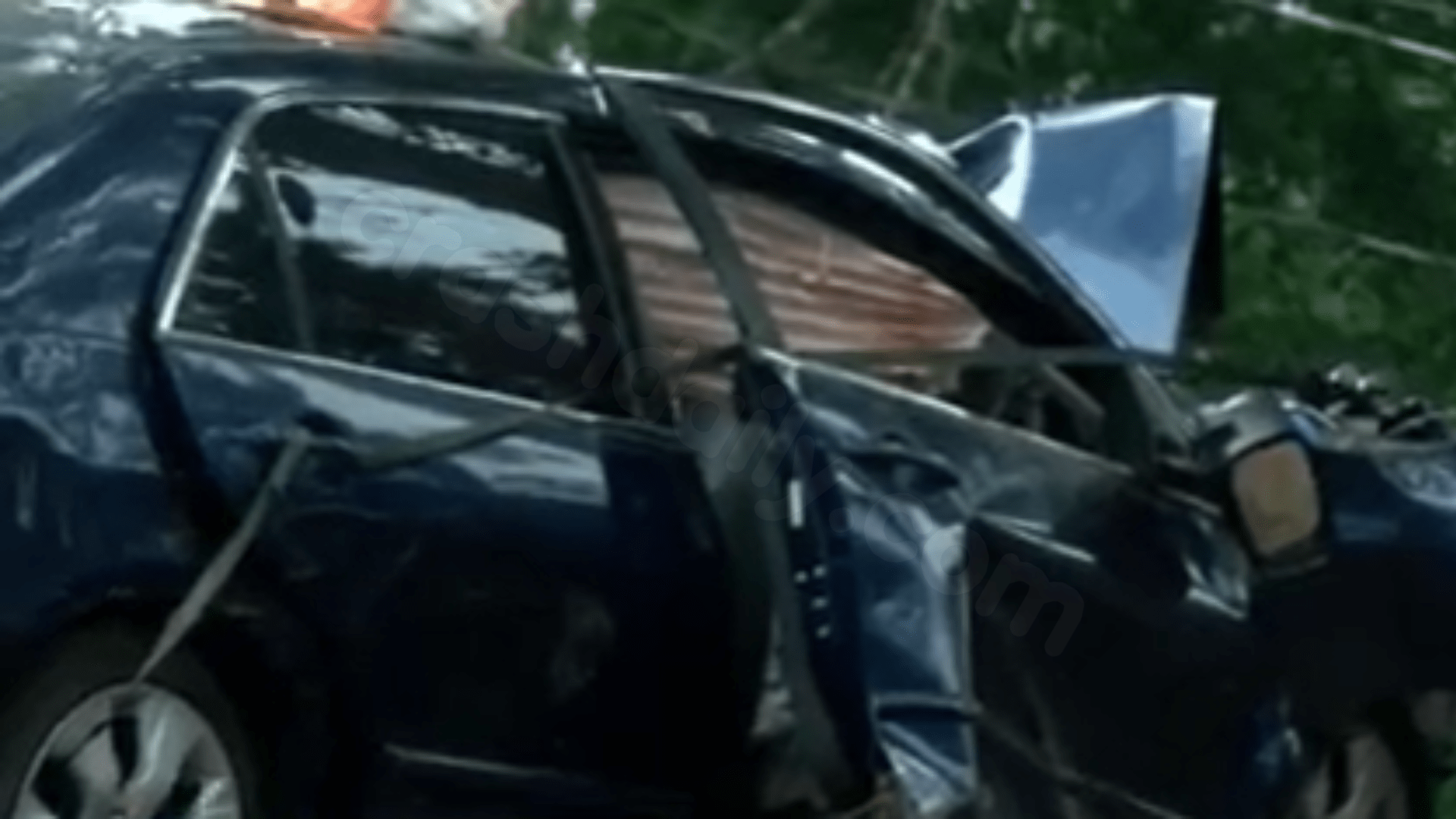 Man arrested as Capitol police chase ends in car crashing into tree