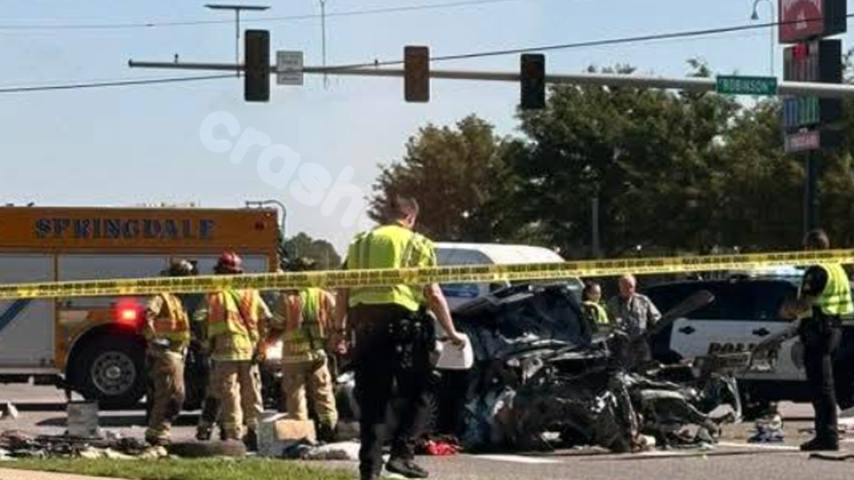 Fatal accident at the intersection of Hwy 412 and Hwy 265 in Springdale.