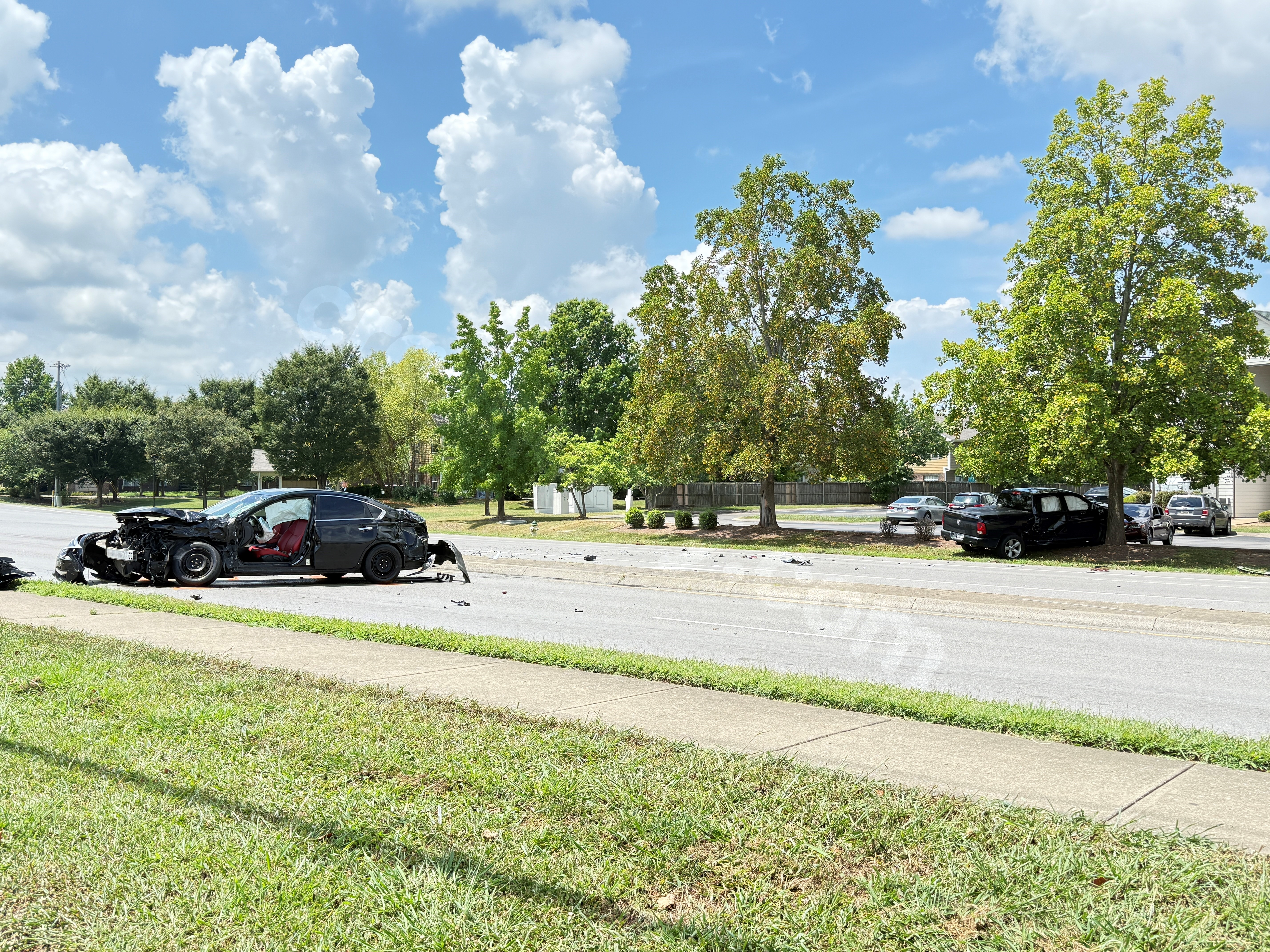 Fatal crash claims woman's life in Murfreesboro
