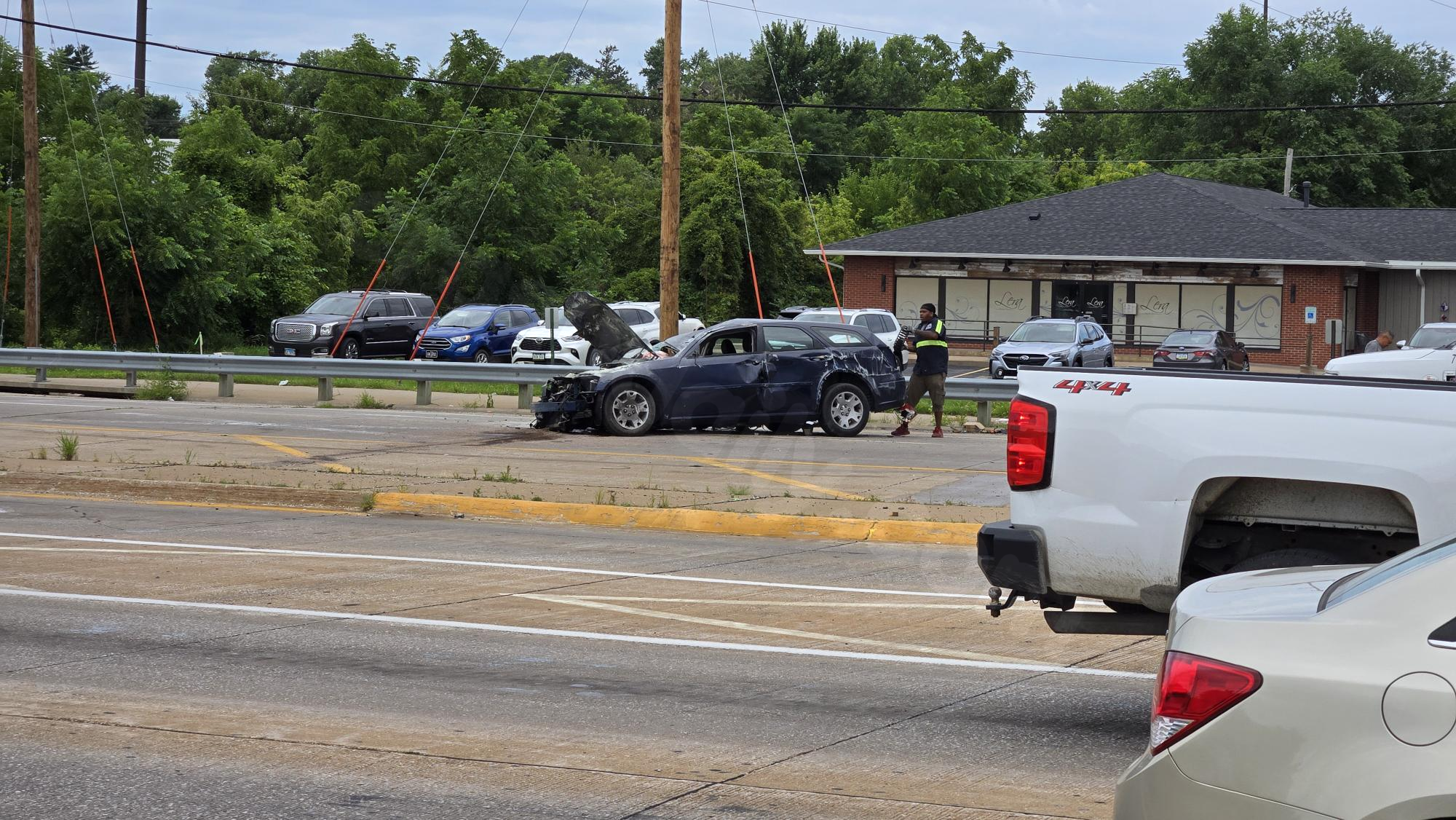 Traffic disrupted on Kimberly Road in Davenport due to single-car accident