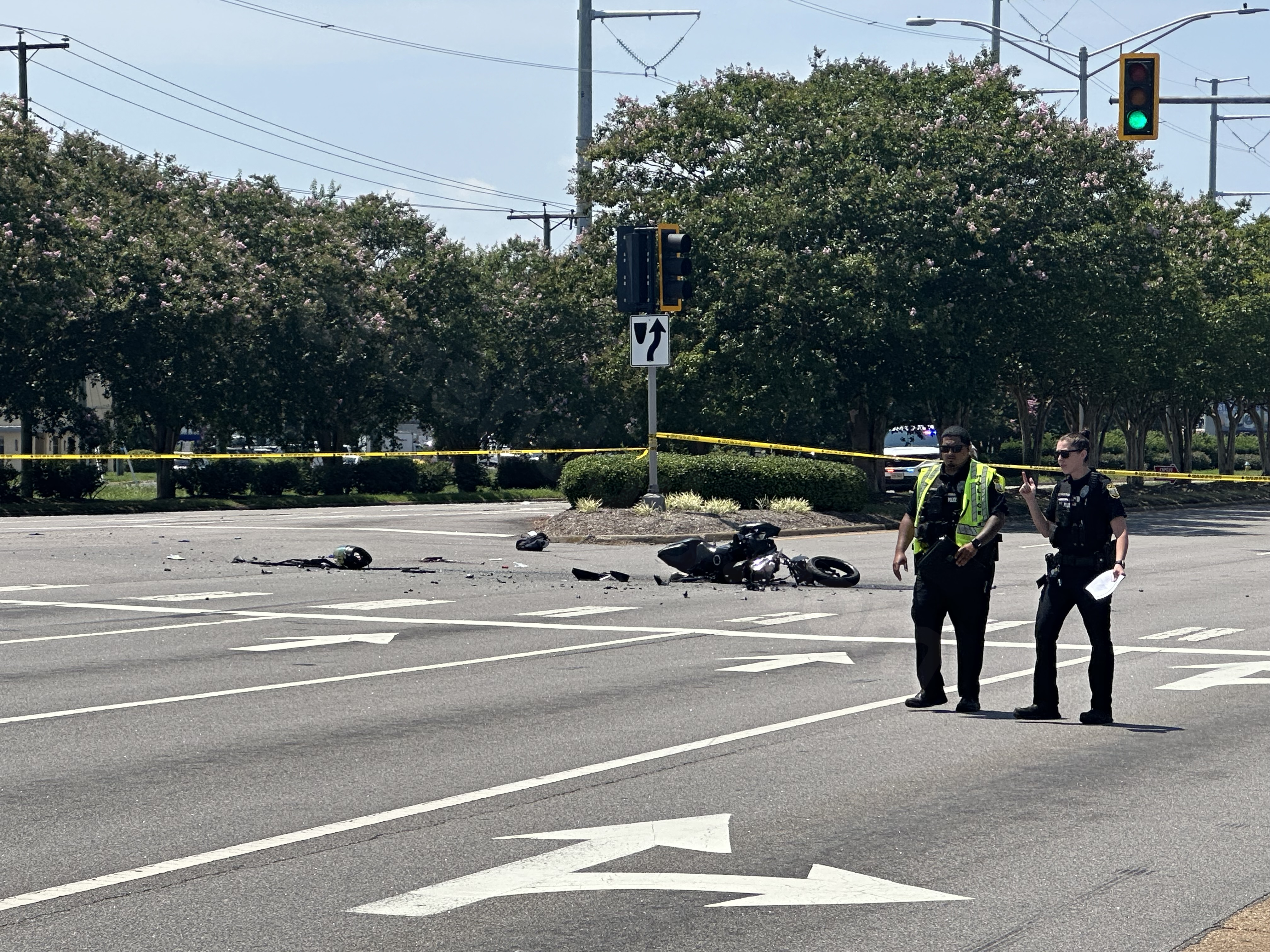Motorcyclist critically injured in Virginia Beach Blvd. crash