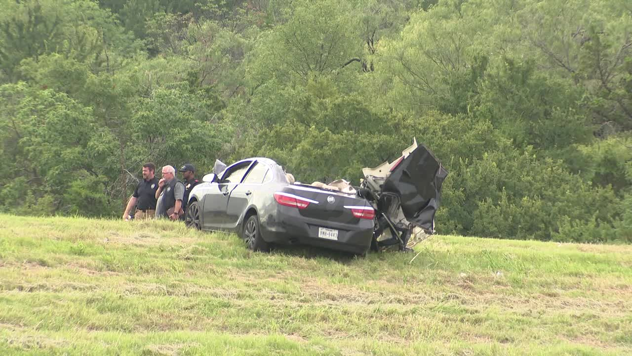 Fatal accident on Spur 408 in Dallas on Sunday morning
