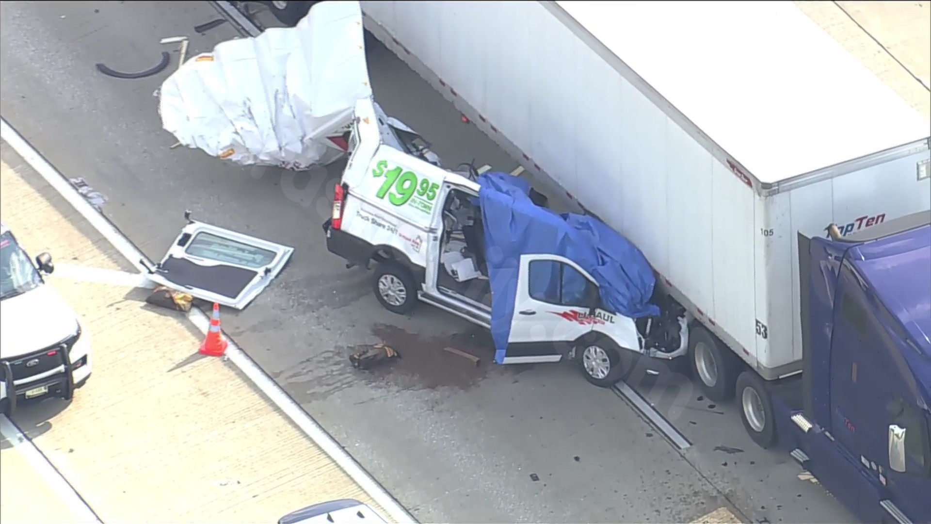 1 fatality in 4-car wreck on I-290 West in Schaumburg