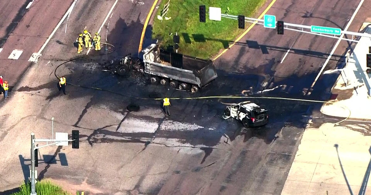 Crash in Shakopee injures 1