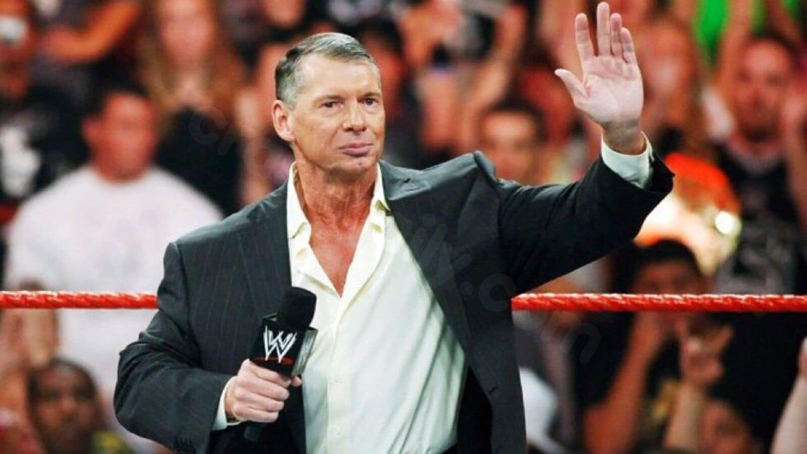Vince McMahon, former WWE CEO, in car crash and faces reckless driving charge