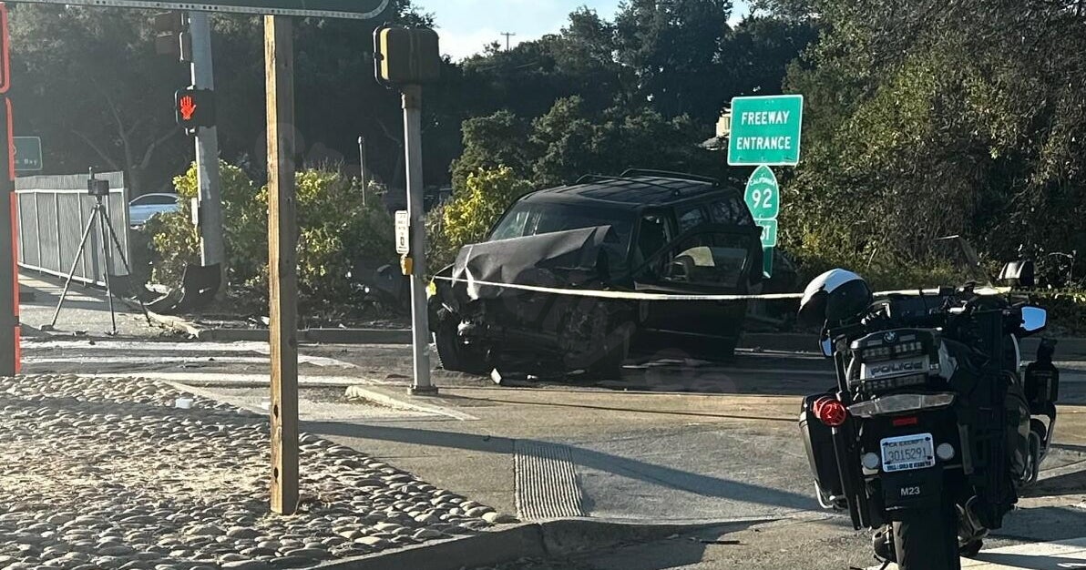 Fatal crash on Highway 92 offramp injures children.