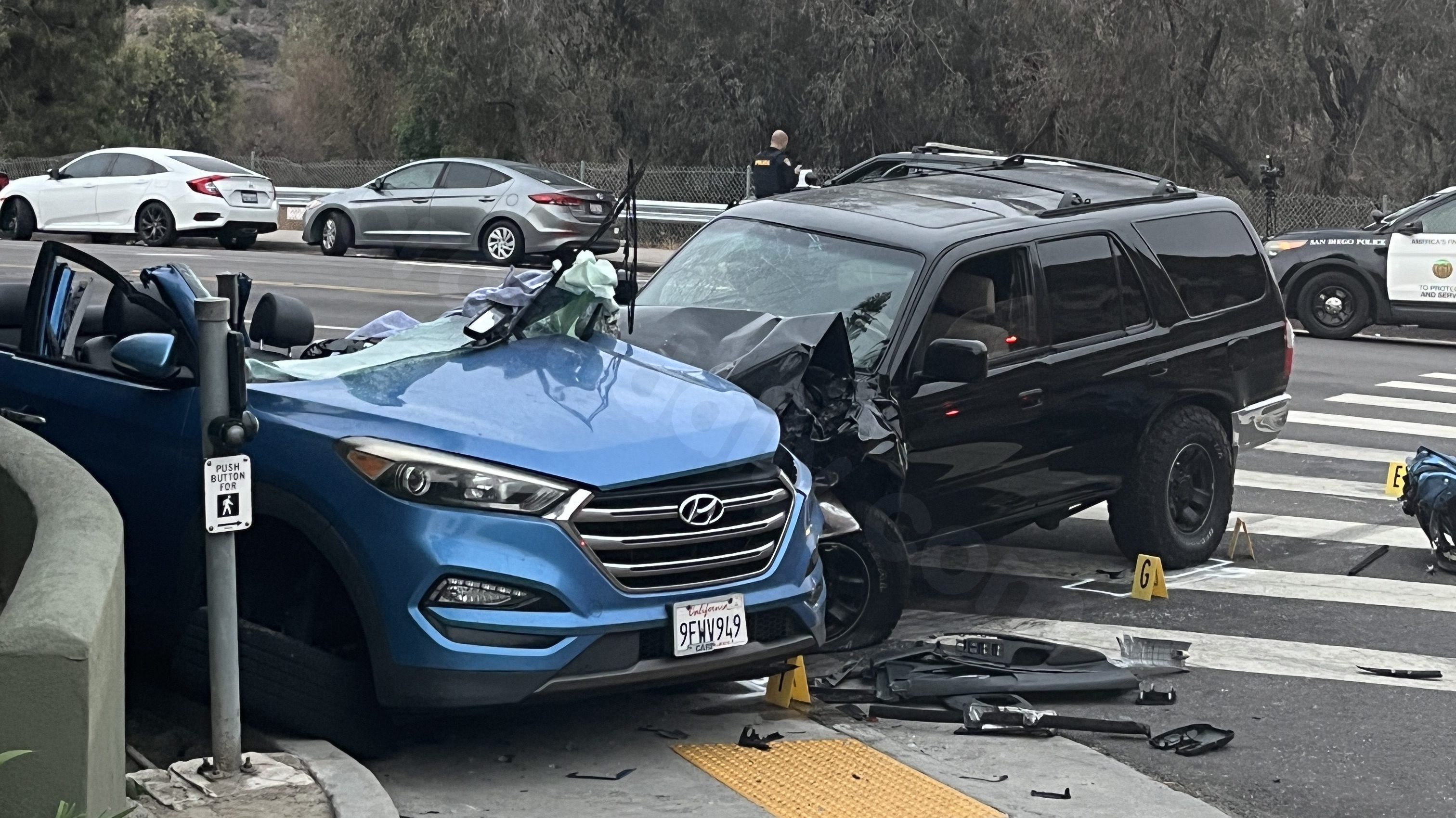 Driver suspected of DUI leads chase before colliding with another vehicle in San Diego