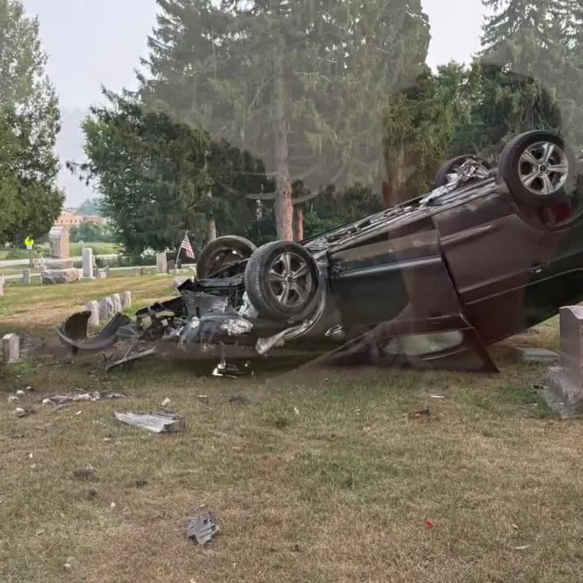 Driver under the influence crashes into cemetery, overturning car and damaging gravestones