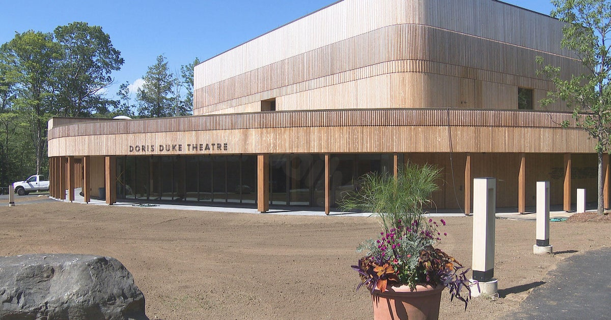 Cancellation of 2025 dance festival at Jacob's Pillow due to fatal workplace accident