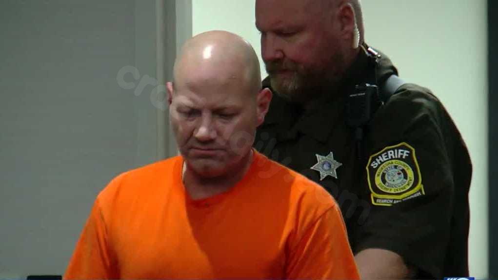 Driver faces trial for deadly Oconomowoc lawn tractor collision