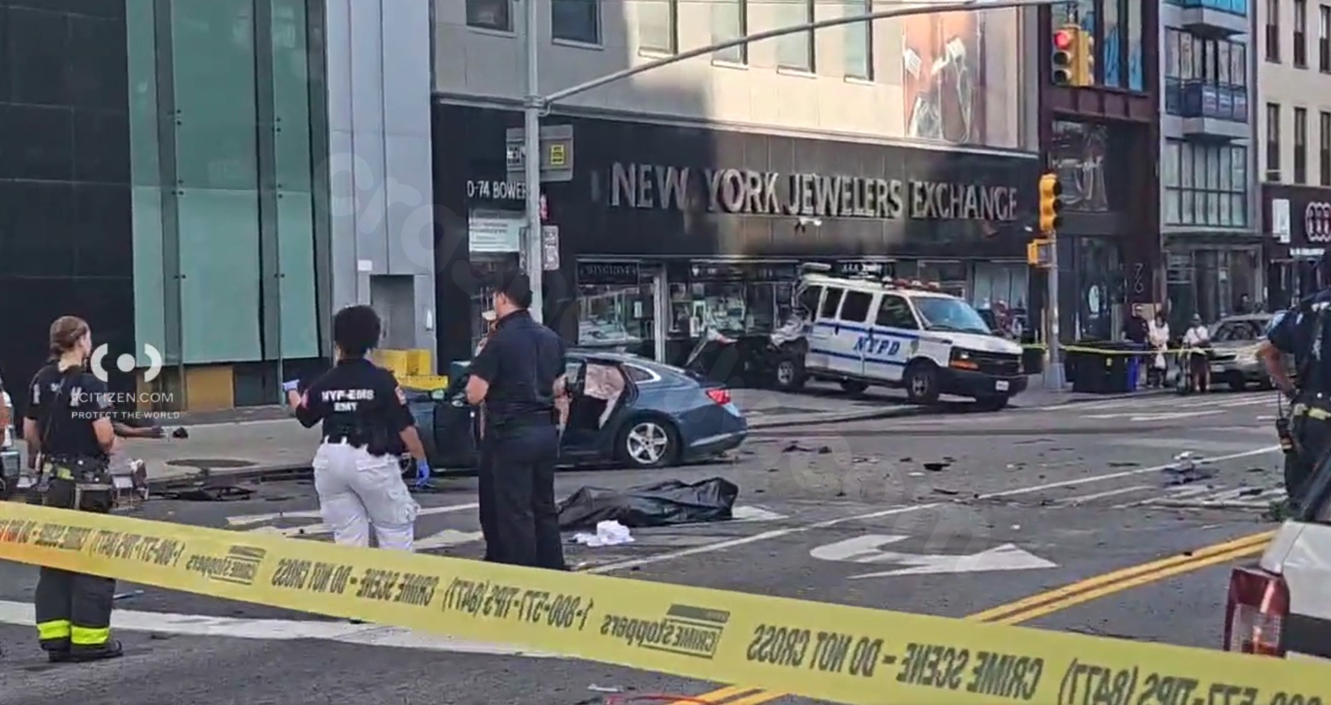 Woman charged with speeding over 100 mph in deadly accident by Manhattan Bridge: District Attorney