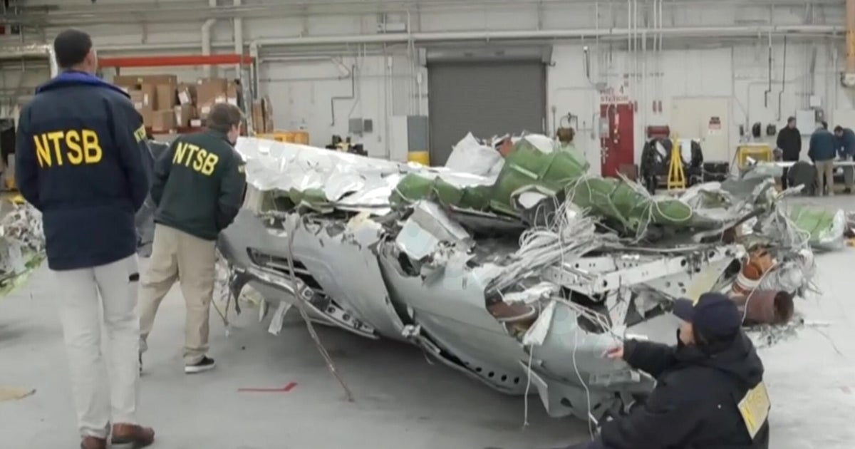 Frequent helicopter alerts before D.C. crash, according to FAA data