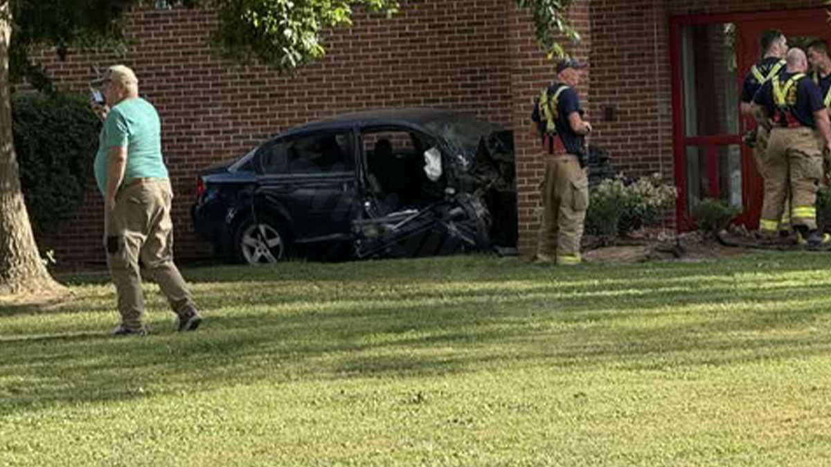 Police in Shively investigating vehicle collision at Butler High School