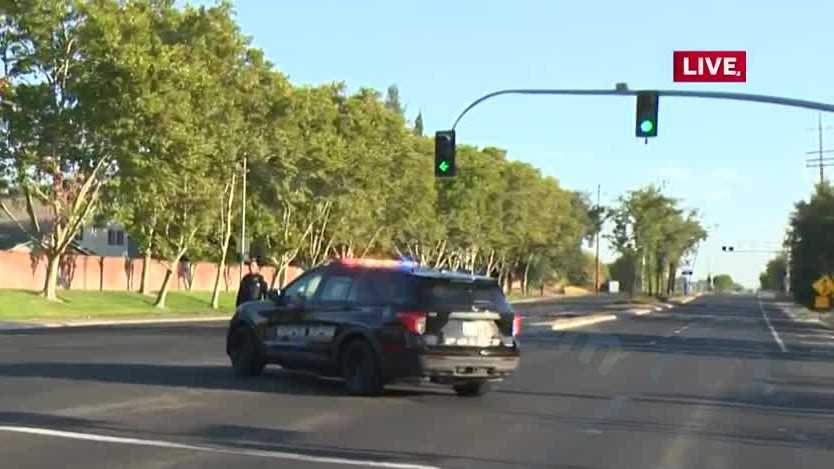 Fatal motorcycle crash involving truck reported by Elk Grove police