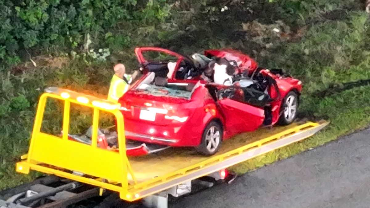 Fatal single-vehicle crash on I-195 in Dartmouth leads to woman's death