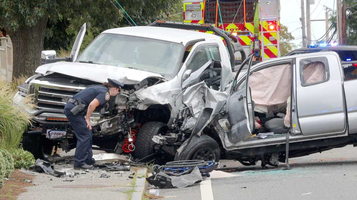 4 in hospital after 3-car crash in Cape Cod