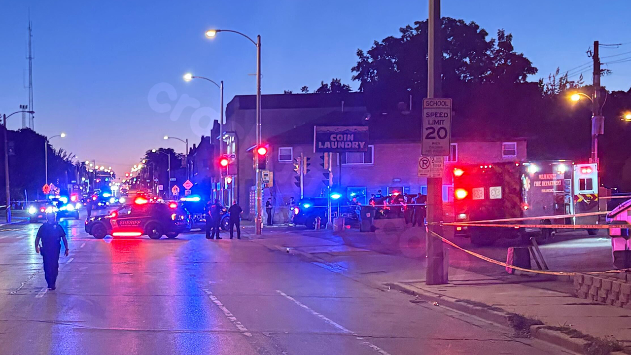 Fatal crash in Milwaukee following police pursuit, driver sought