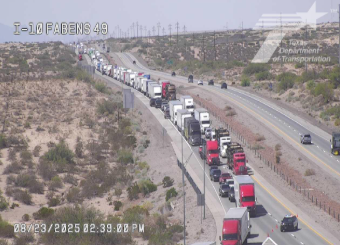 Semi truck crash shuts down I-10 at Fabens