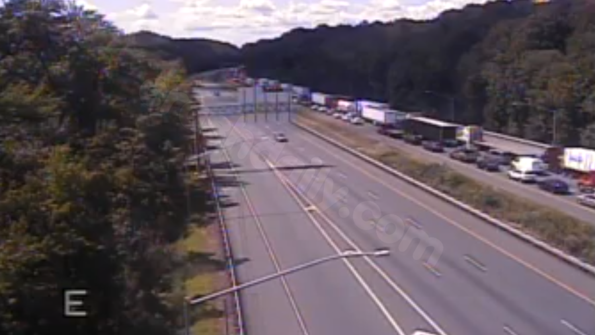 Deputy hurt on I-95 transported to Shock Trauma, suspect apprehended
