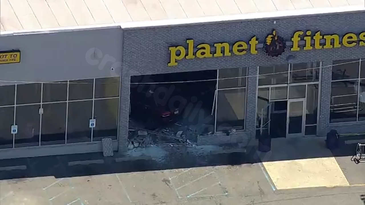 Fatal crash at NJ Planet Fitness: 1 dead, 4 injured