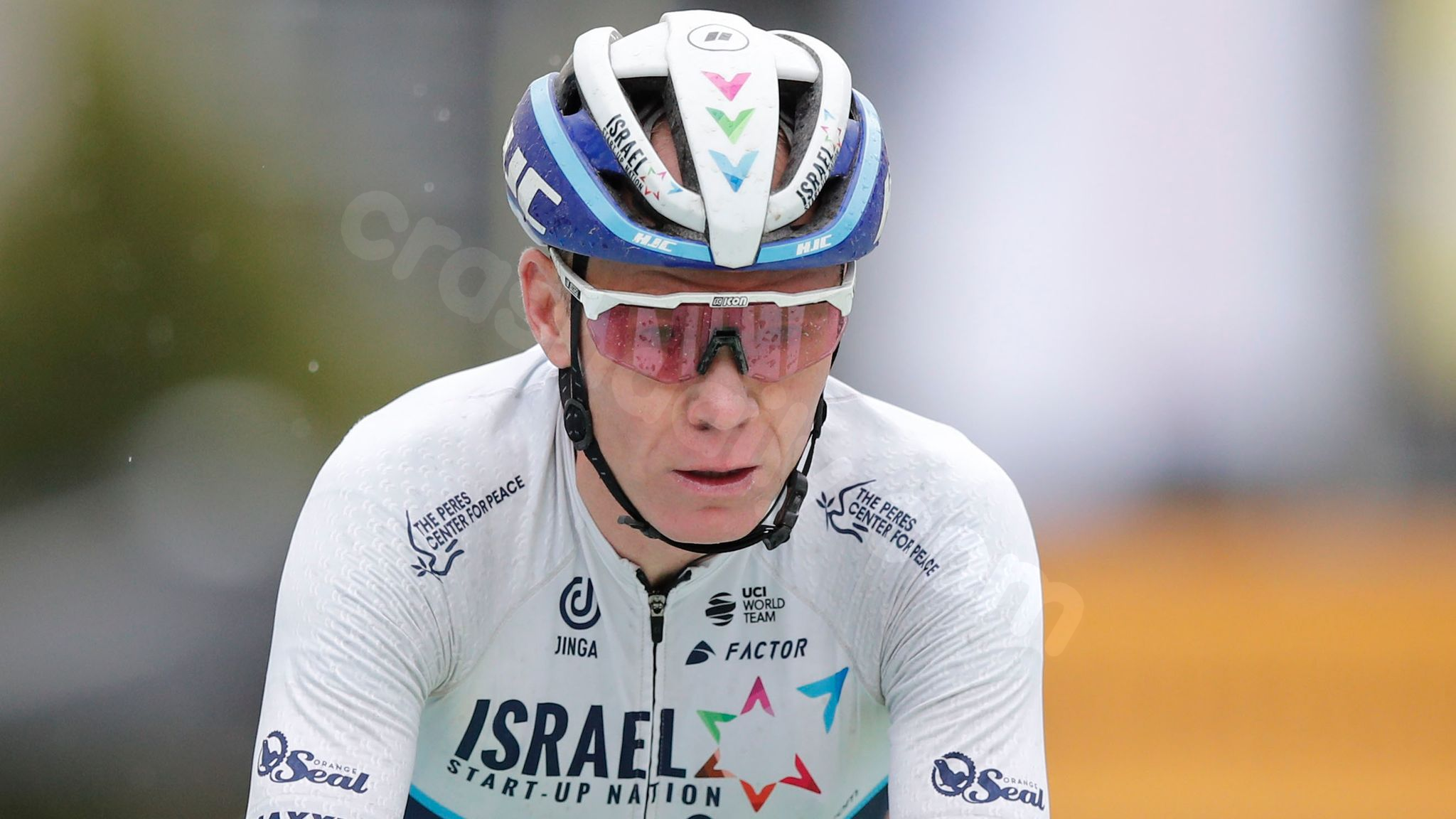 Chris Froome airlifted to hospital following 'serious' cycling accident