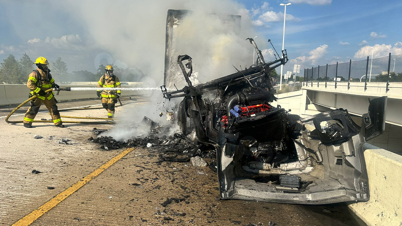 Semi truck accident ignites fire on I-275 near I-4; 1 hospitalized: FHP