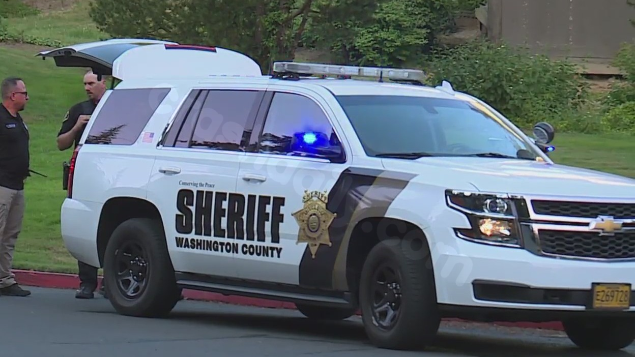 Authorities looking for witnesses to deadly pedestrian accident in Washington County