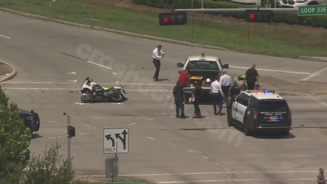 Conroe officer hit on the way to deadly I-45 crash in Montgomery County