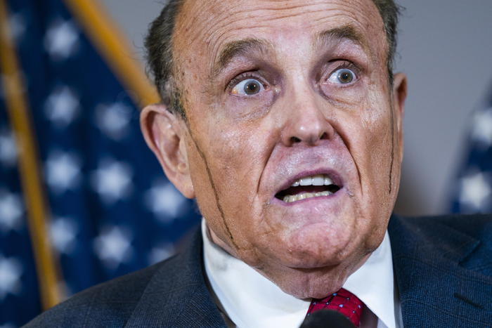 Rudy Giuliani Hurt in New Hampshire Car Accident