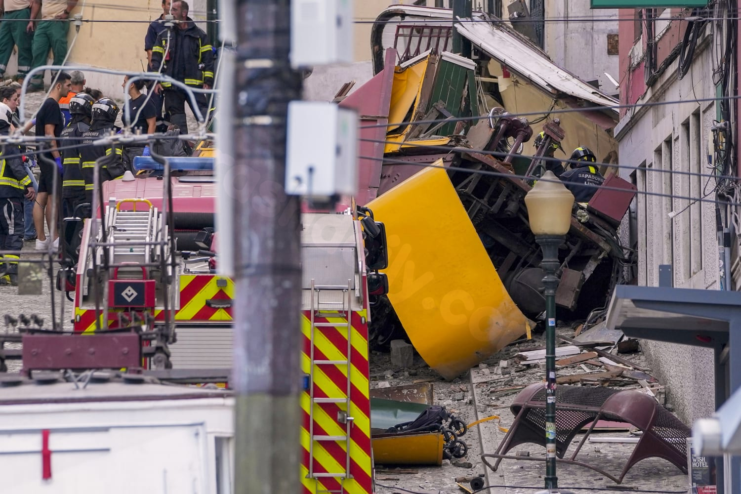 Deadly accident on Lisbon funicular railway kills 15, injures many