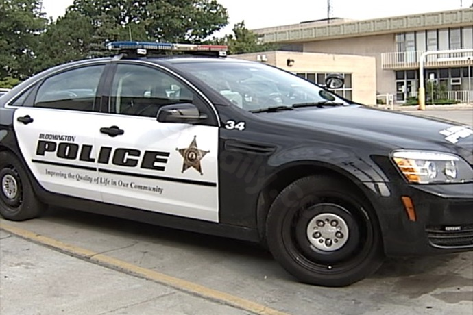 Motorcycle crash leaves Bloomington man with critical injuries