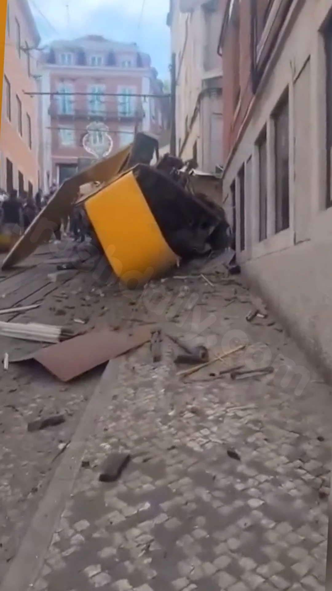 At least 15 killed in Lisbon tram accident