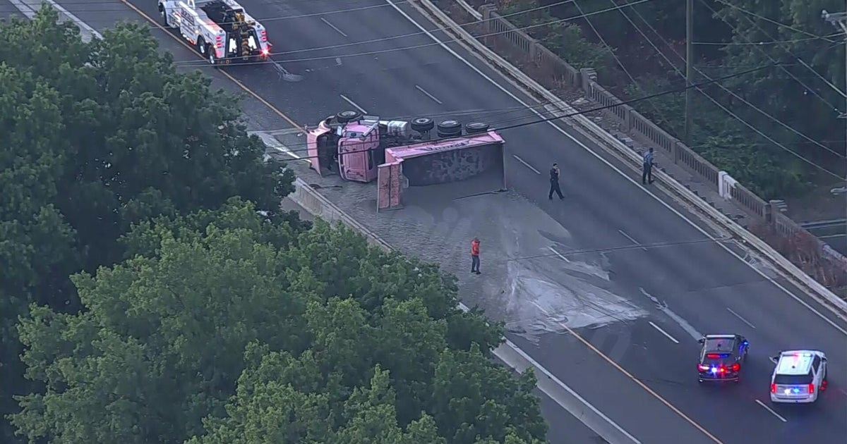 Closure of Route 3 eastbound lanes in Clifton, New Jersey caused by dump truck accident