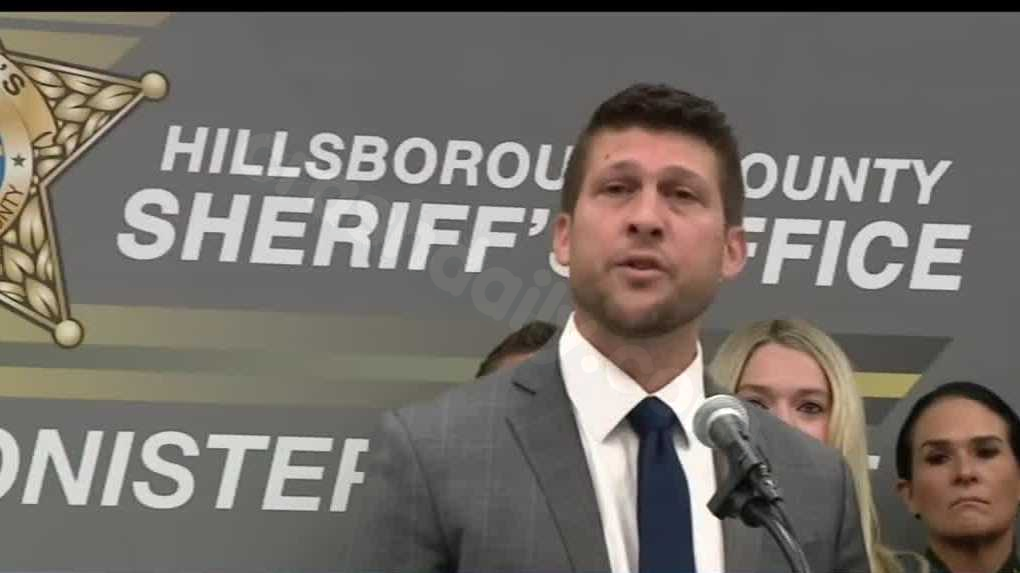 Subpoena issued to trucking company by Florida attorney general after deadly turnpike collision