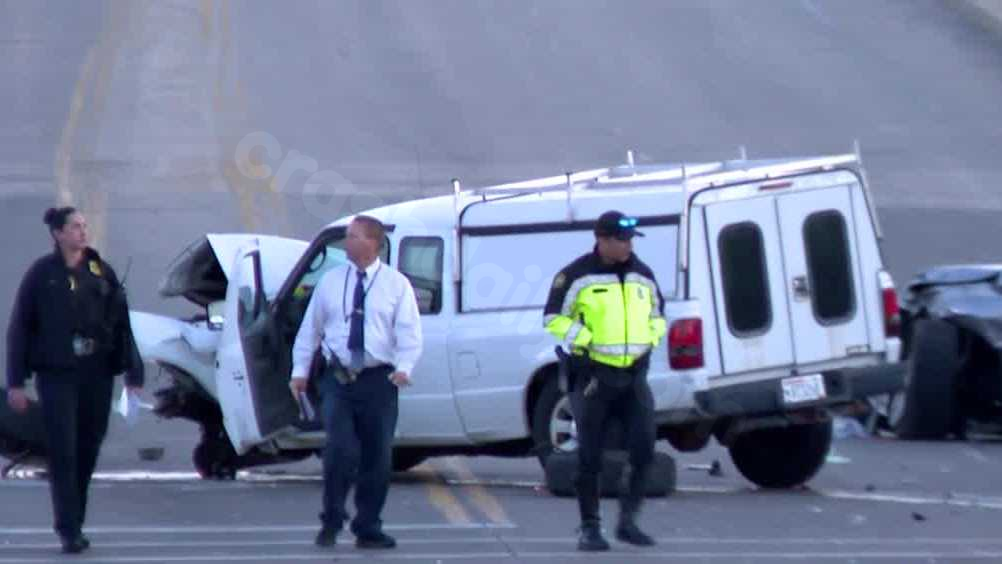 Fatal crash at 27th and St. Paul in Milwaukee leaves two dead and four injured